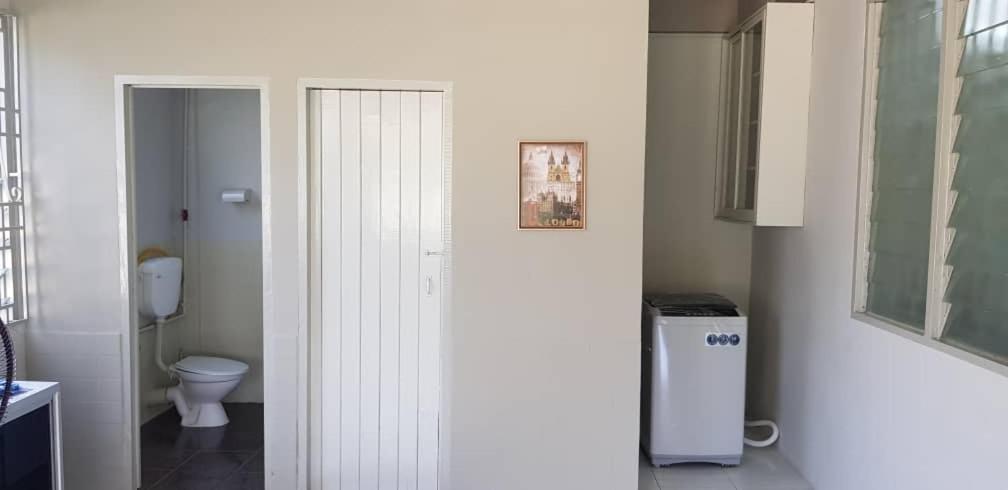 J & I Homestay Sibu Eksteriør billede