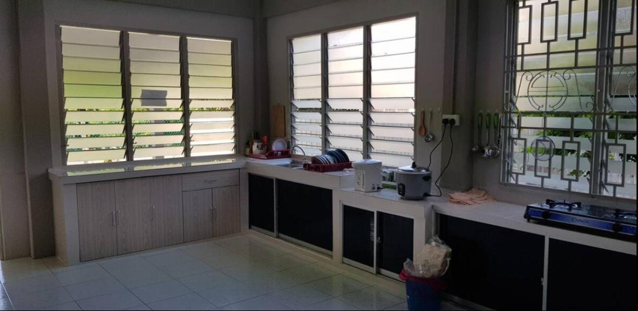 J & I Homestay Sibu Eksteriør billede